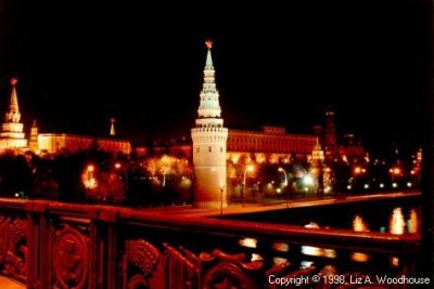 Kremlin from Serafimov bridge